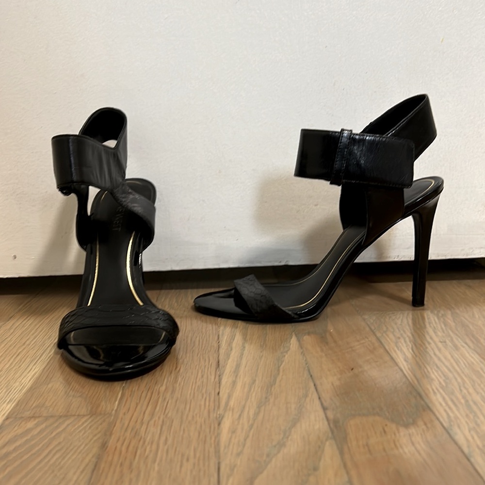 Nine West Black Heels Size 7